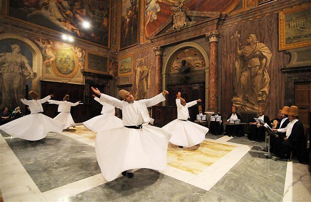 Vatican palace hosts ceremony by Rumi followers