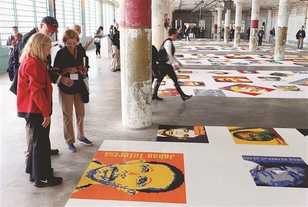 Ai Weiwei exhibit pays tribute to political prisoners