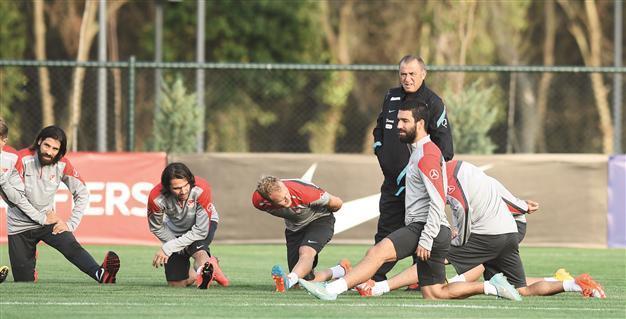 Injuries hit Turkey ahead of Czech Republic clash