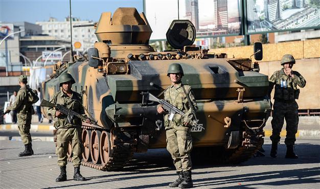 Curfew extended in Diyarbakır province after deadly anti-ISIL protests
