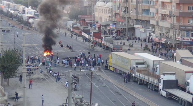 Saudi, Syrian men killed during anti-ISIL protests in Turkey