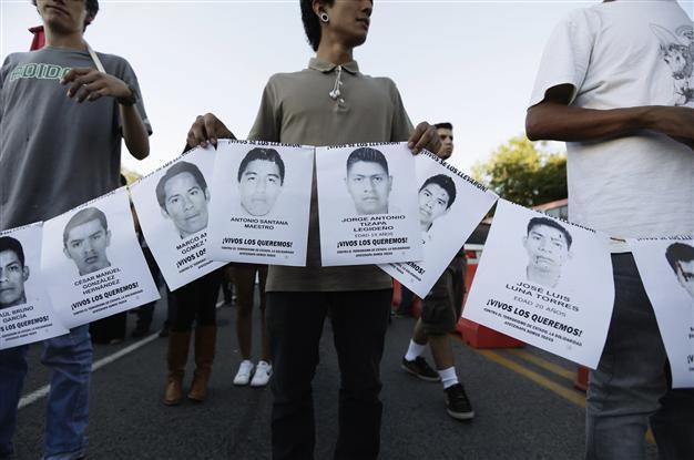 New mass graves found in missing Mexican students case