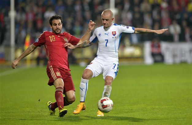 Spain not on downward spiral, says Del Bosque after defeat