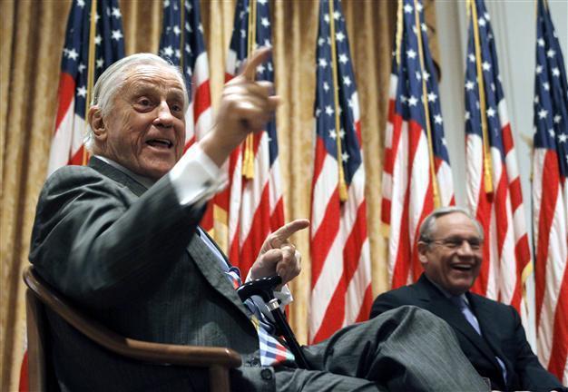 Washington Post editor who guided Watergate coverage dies at 93