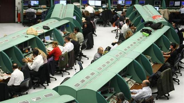 Turkish assets weaken after manufacturing index drops to 5-year low