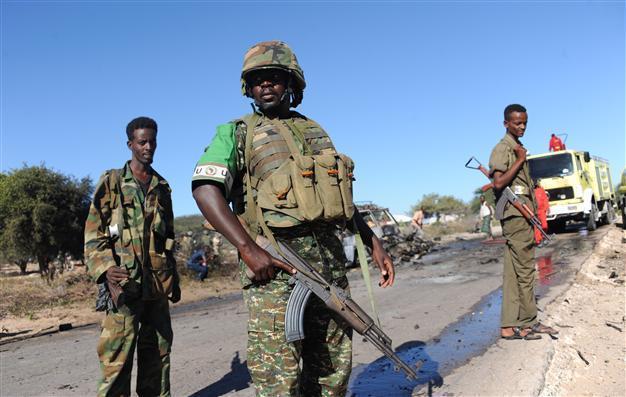 Somali, African troops recapture key port from Shebab