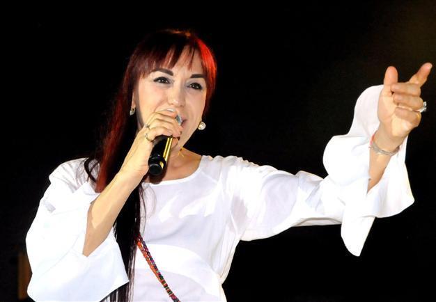Row grows over Turkish singer’s remarks likening ISIL militants and those who sacrifice animals