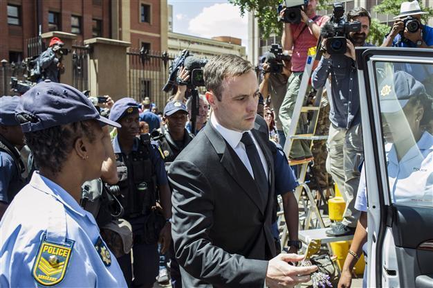 Prosecution urges 10-years in jail for Pistorius