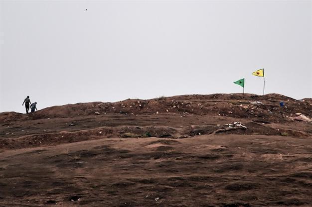 Syrian Kurds thwart new jihadist bid to cut off border with Turkey
