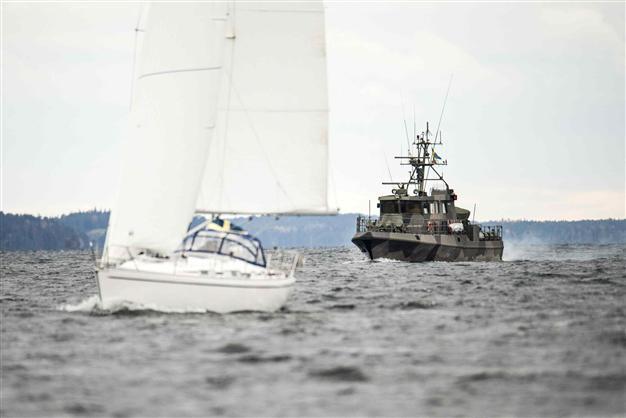 Sweden steps up hunt for foreign underwater activity