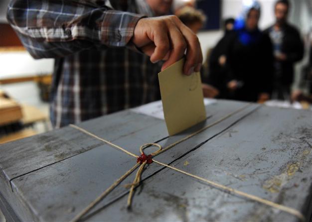 Talk of early election gains momentum in capital Ankara, mobilizes top election board