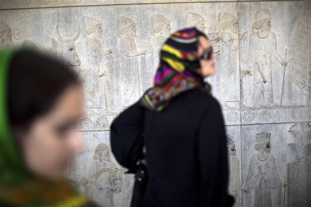 Bad hijab link to acid attacks on Iranian women