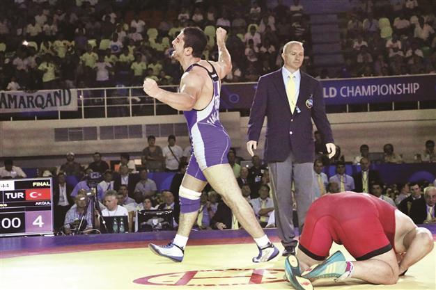 Turkish wrestler named world’s best