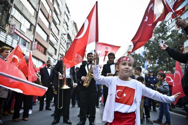 Republic Day celebrations muted across Turkey over mine accident