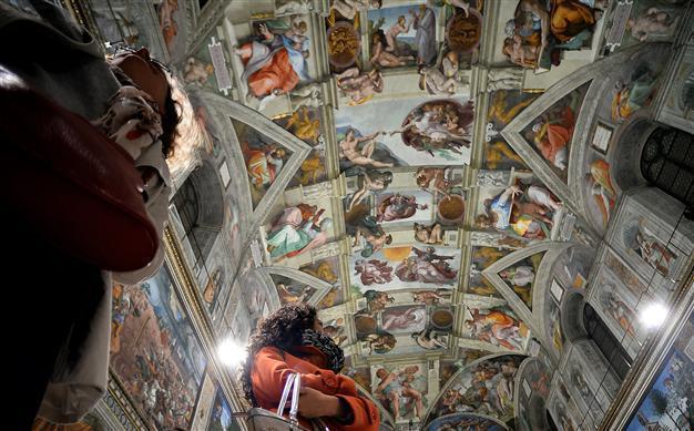 Sistine chapel dazzles after technological makeover
