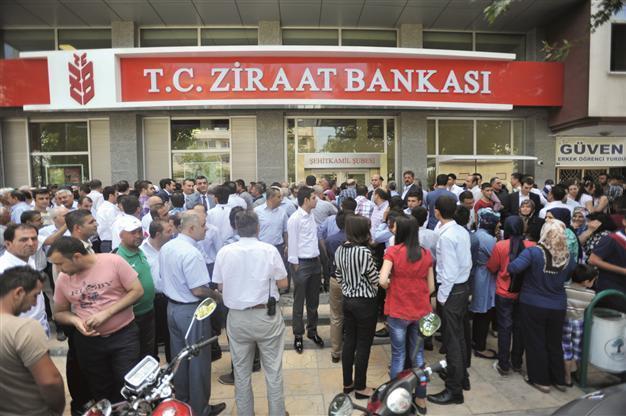 Banking watchdog lets Ziraat Bank set up Islamic lender