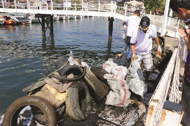 Pollution in Marmara Sea at alarming levels, says association