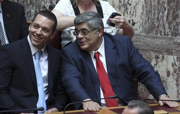 Greece prosecutor seeks trial for 70 Golden Dawn members