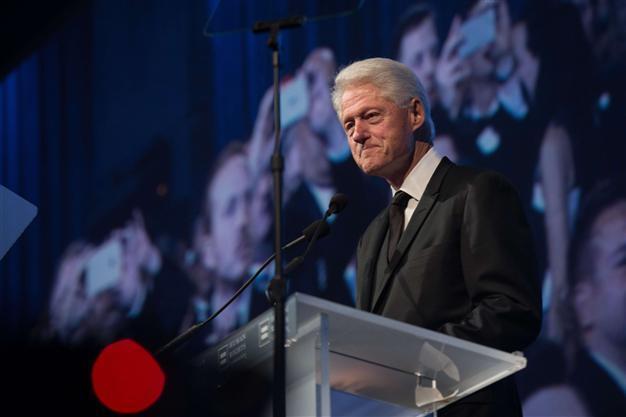 Bill Clinton urges US LGBT activists to continue equality push