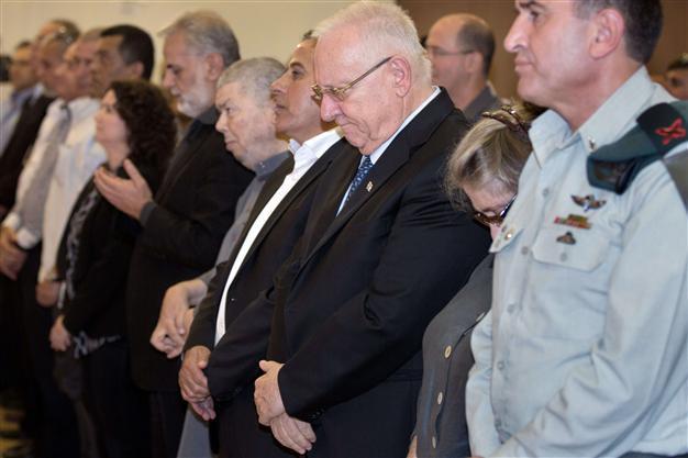 Israel president admits wrongs to Arabs at massacre memorial
