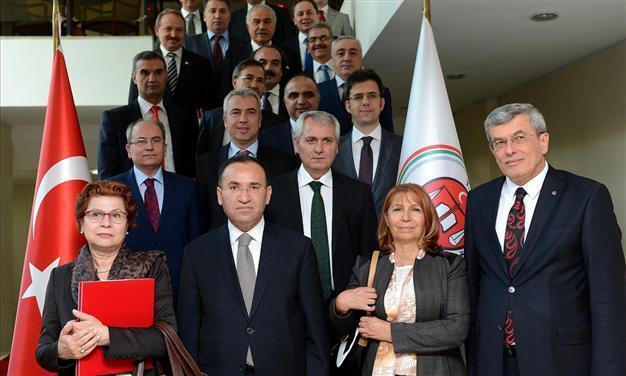 Turkish president sends AKP-linked lawyers to key judges and prosecutors council