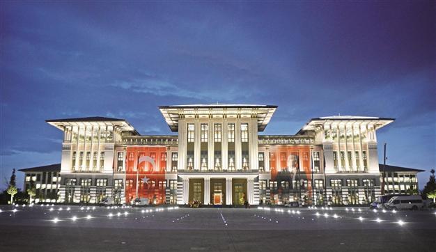 Turkish main opposition vows to dedicate ‘unlicensed palace’ to university