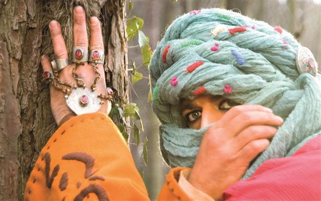 Journey of makeup and accessories in Turkish cinema at an exhibition