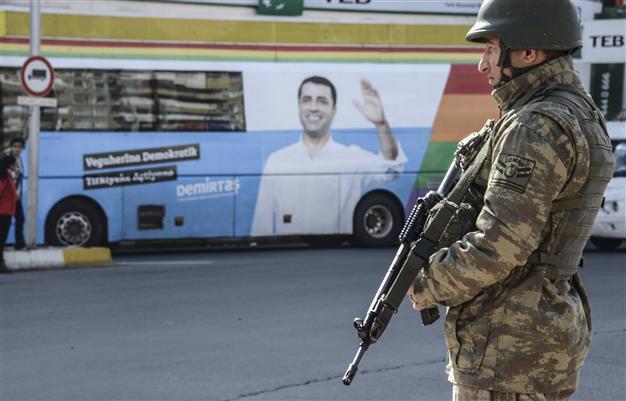 Turkish gov’t rules out HDP’s closure, urges it not to abuse freedoms