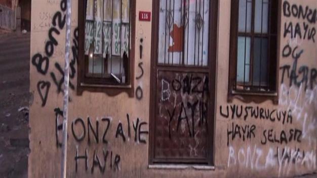 Drug dealers busted writing anti-drug graffiti in Istanbul