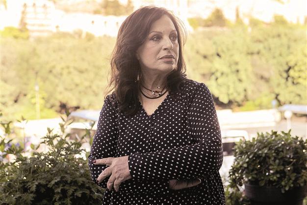 Greek singer Haris Alexiou lauds Turkish-Greek empathy