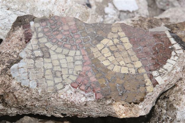 Mosaics destroyed by treasure hunters in Central Anatolia