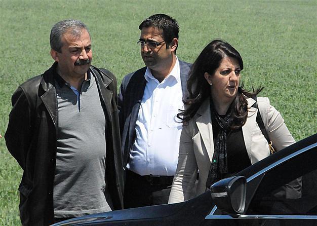 Gov’t and jailed PKK leader signal results in peace process