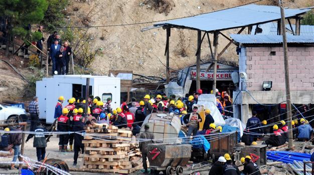 Search for trapped Turkish miners enters sixth day