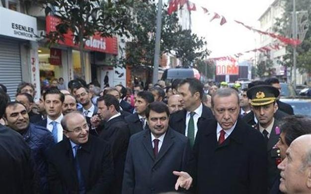 VIDEO: Turkish President Erdoğan scolds smoker, calls in security