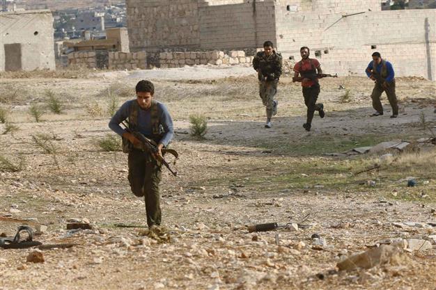 Pro-Assad spies within rebels responsible for Turkish border attacks, rebel commander claims