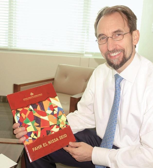 Refugees ‘asset, not burden,’ UN rights chief says