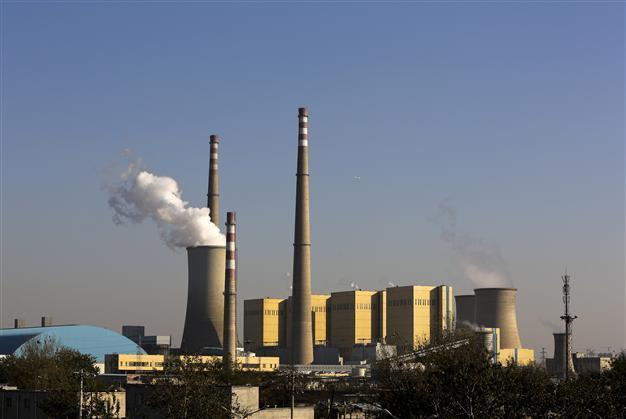 Obama unveils $3 bn contribution to UN climate fund: US official