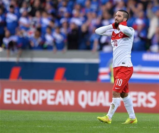 Iceland trashes Turkey’s hopes of a good start to its Euro campaign