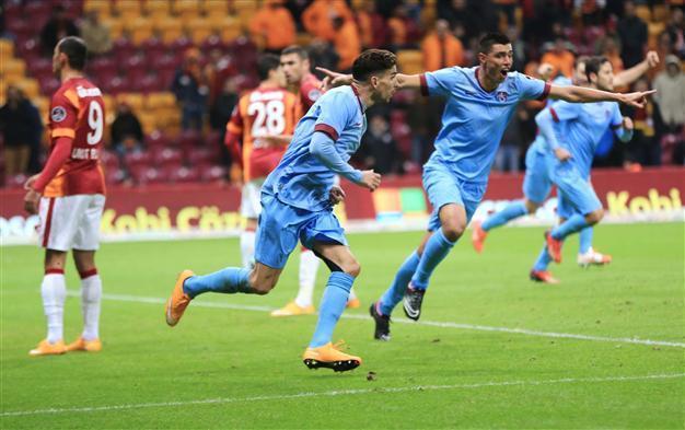 Trabzonspor stuns Galatasaray in Istanbul