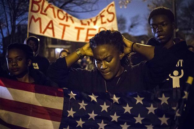 Protesters step up demands for Ferguson indictment