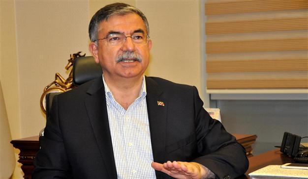No deal on Syrian rebel train-equip program yet: Turkish minister