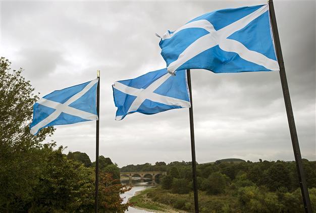 UK strikes deal to grant Scotland more powers to counter separatists