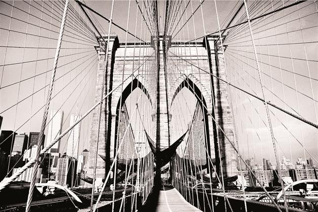 Picturing the world with Burhan Doğançay