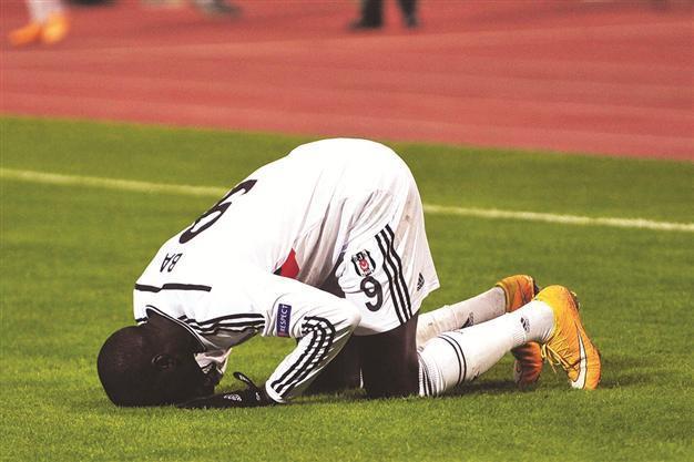 Beşiktaş takes lead in Spor Toto Super League