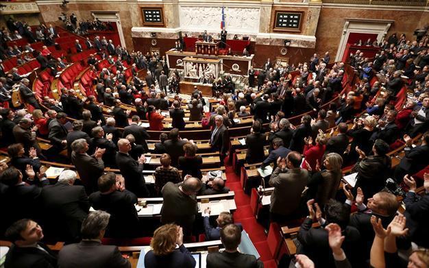 Palestinians urge France to act on parliament vote to recognise state