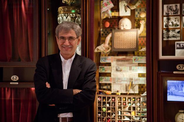 Orhan Pamuks novel Snow auctioned at Christie’s