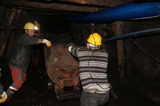 Ermenek miners died of gas poisoning, not drowning, autopsy reports say