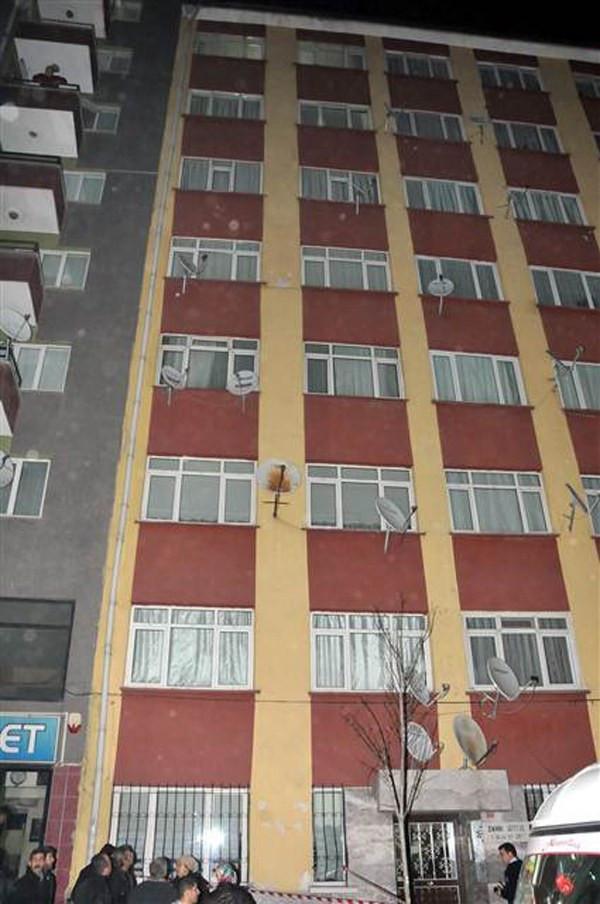 Turkish man catches child after fall from seventh floor