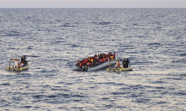 UN rights chief slams indifference over migrant deaths at sea