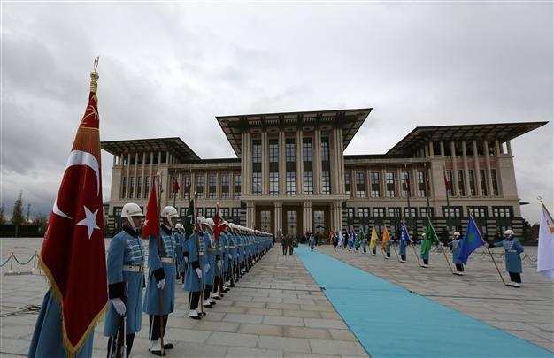 Erdoğan’s palace won’t bring prestige to Turkey: CHP